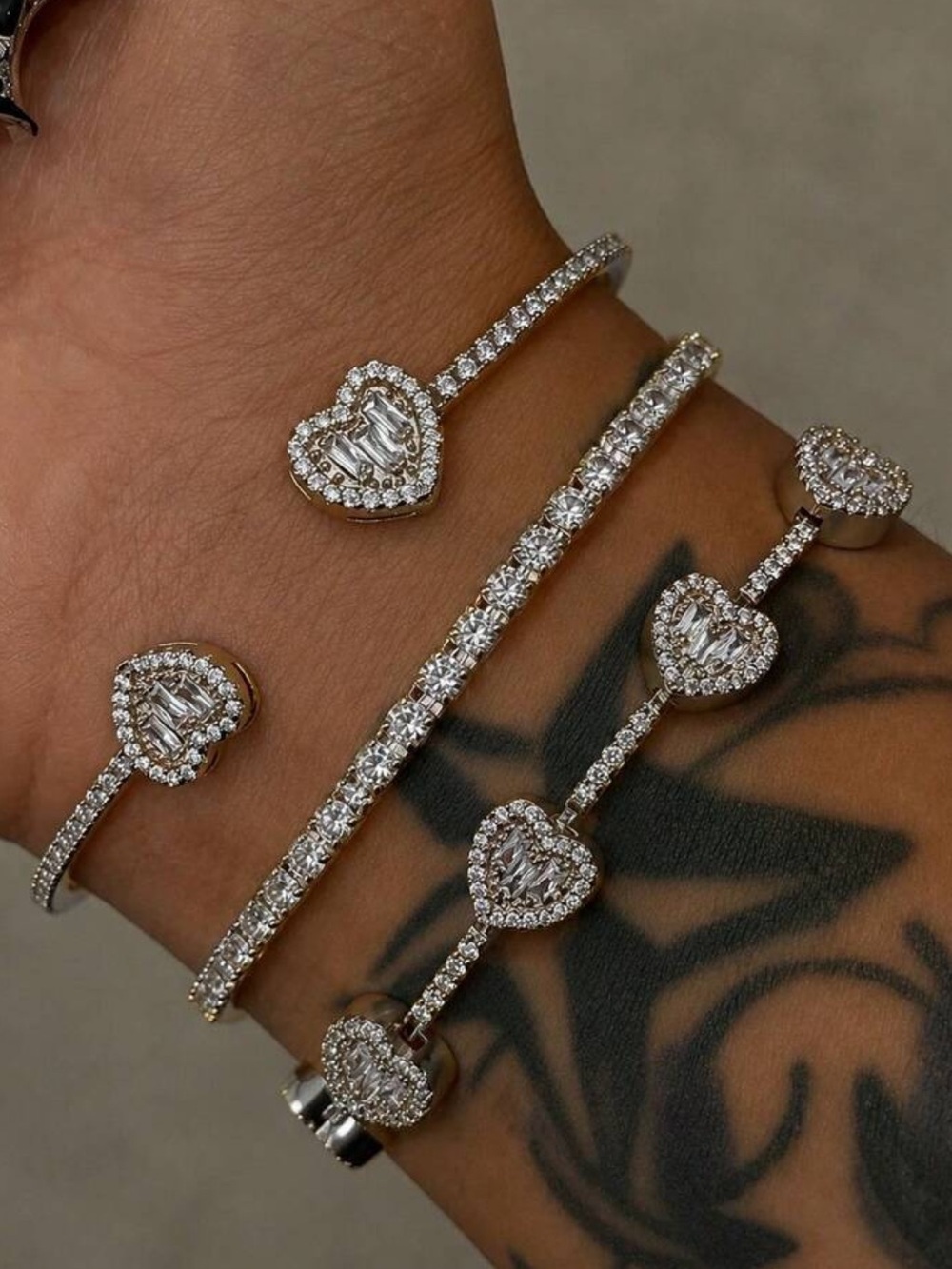 Heart Motif Crystal Bracelet Set in Gold Tone - Sparkling White